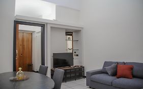 Don Giovanni A Toledo Apartment